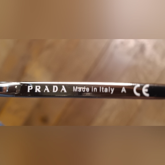 PRADA WOMEN'S SPR54S SUNGLASSES - Picture 3 of 6